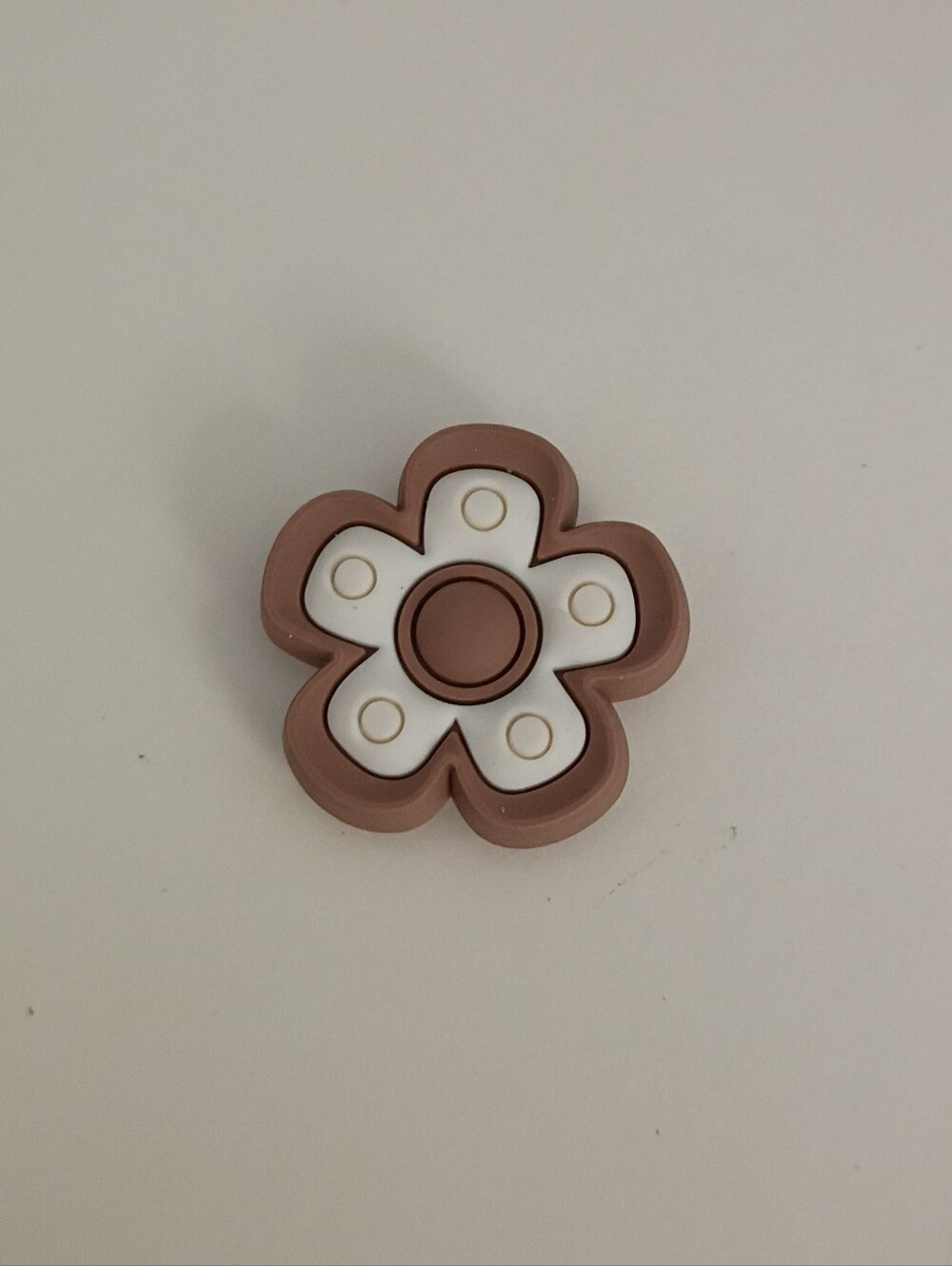 10 for $10 Jibbitz Croc Charm - Brown and White Daisy Like Flower